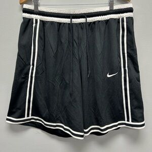 Nike Dri-FIT DNA+ Men's 8" Basketball Shorts